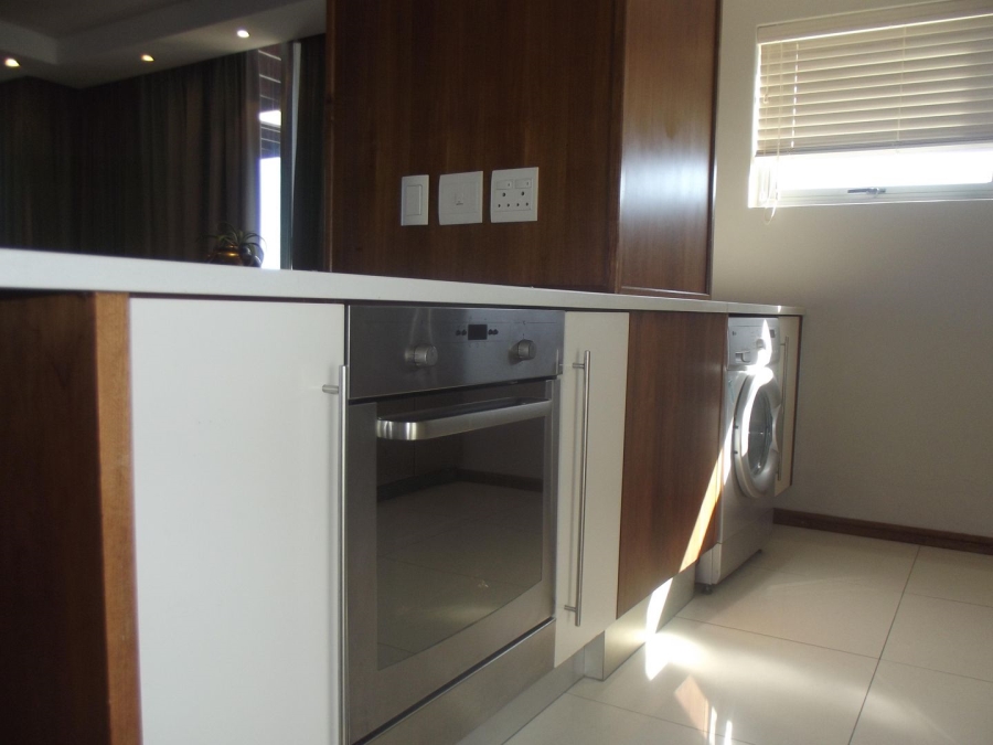 4 Bedroom Property for Sale in Bloubergrant Western Cape